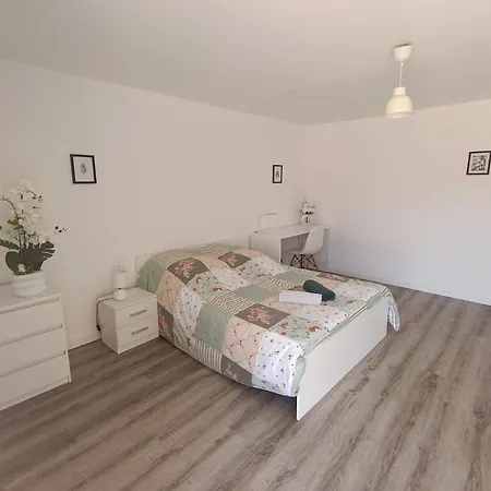 Maison Proche Fatima Batalha Semesterbostad *