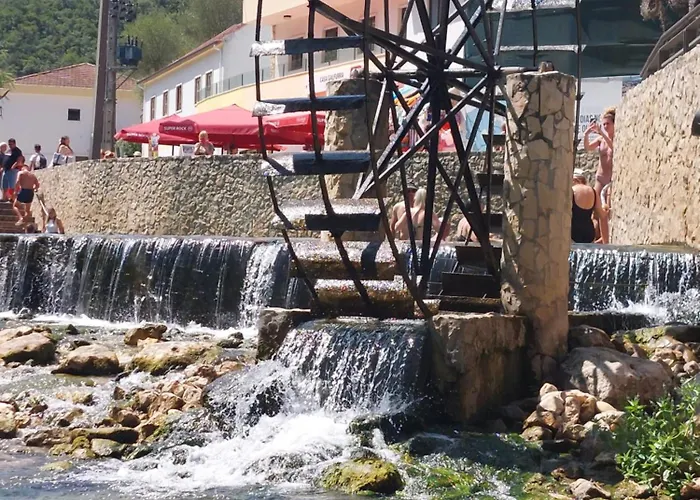 Maison Proche Fatima Batalha *